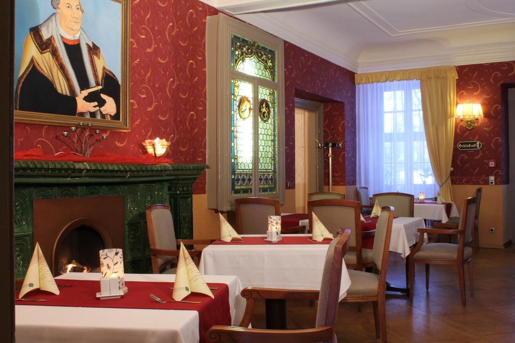 Stadtschloss Hecklingen*** Hecklingen  Εξωτερικό φωτογραφία